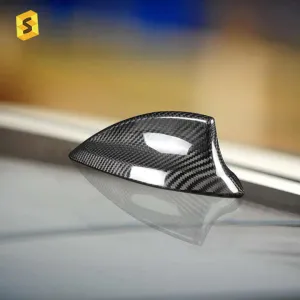 هوائي زعنفة القرش من ألياف الكربون  . Carbon Fiber Shark Fin Antenna