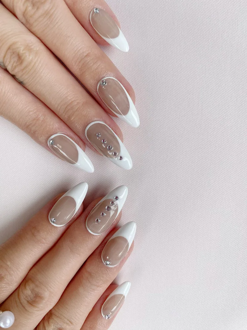 Niche Advanced Finished Manicure